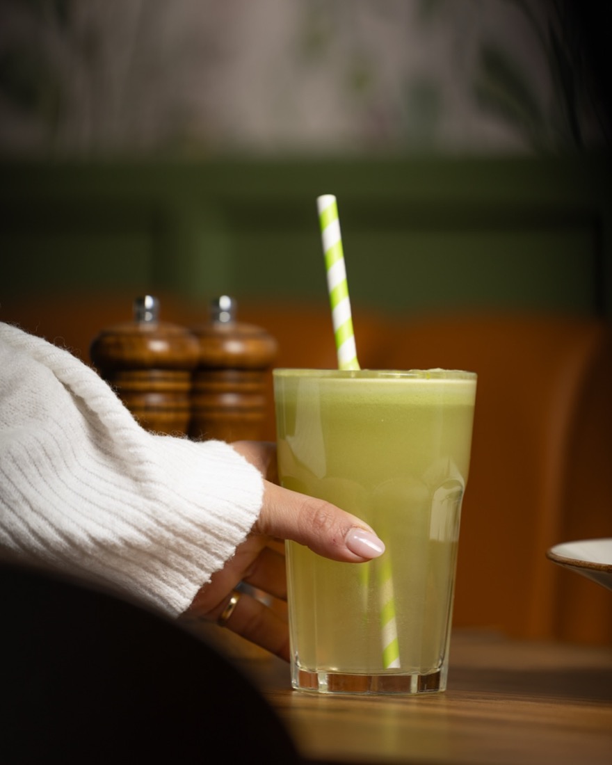 A freshly pressed green juice at Brew & Cru
